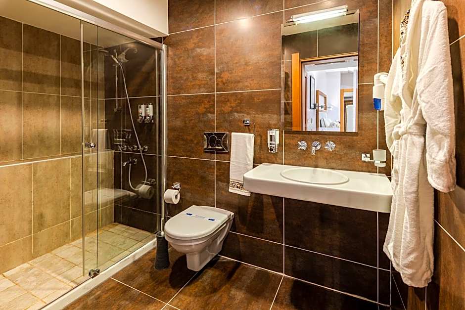 Parkhouse Hotel & Spa