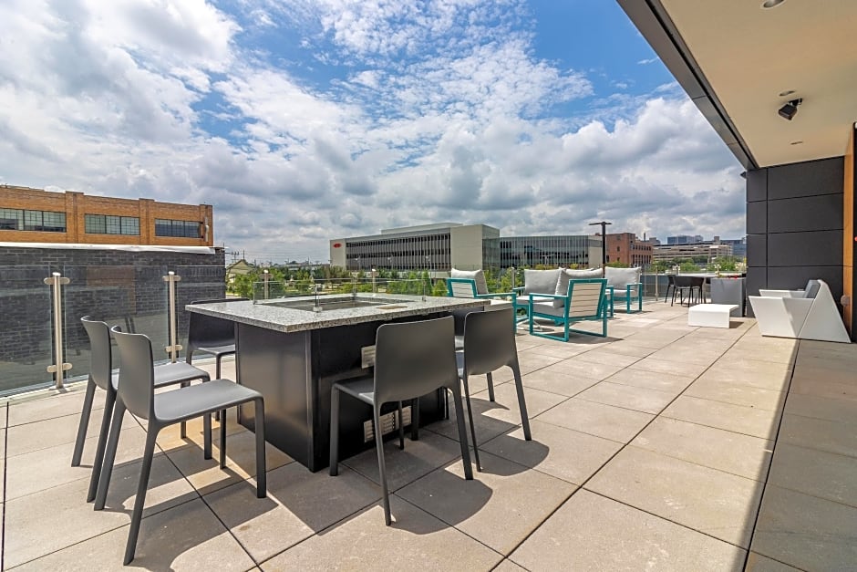 Aloft St. Louis Cortex, a Marriott Hotel