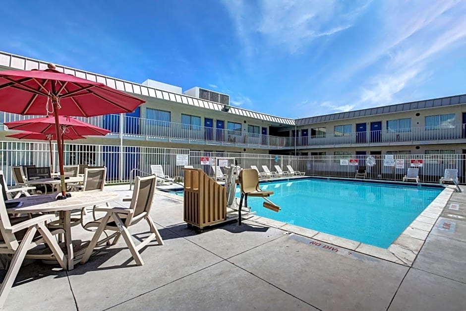 Econo Lodge Midvale