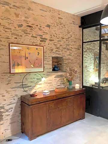 LES AUGUSTINS, chambres d'hôtes, quartier historique, accueil 2 roues