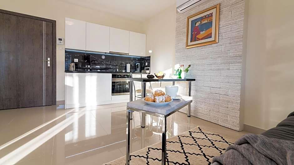 Aparthotel Koroni Home