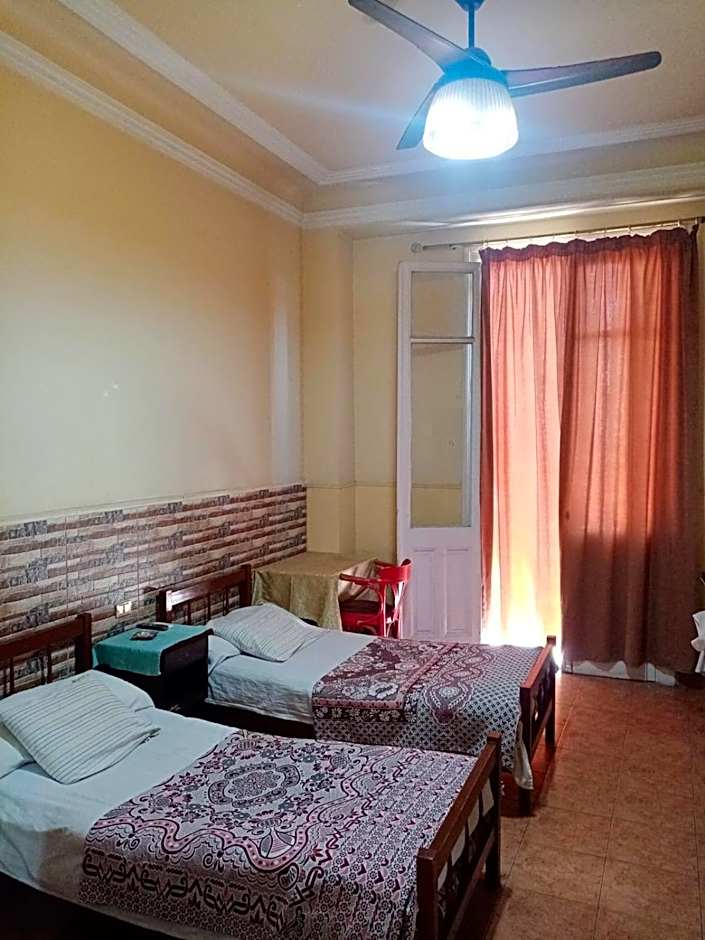 Triomphe Hostel
