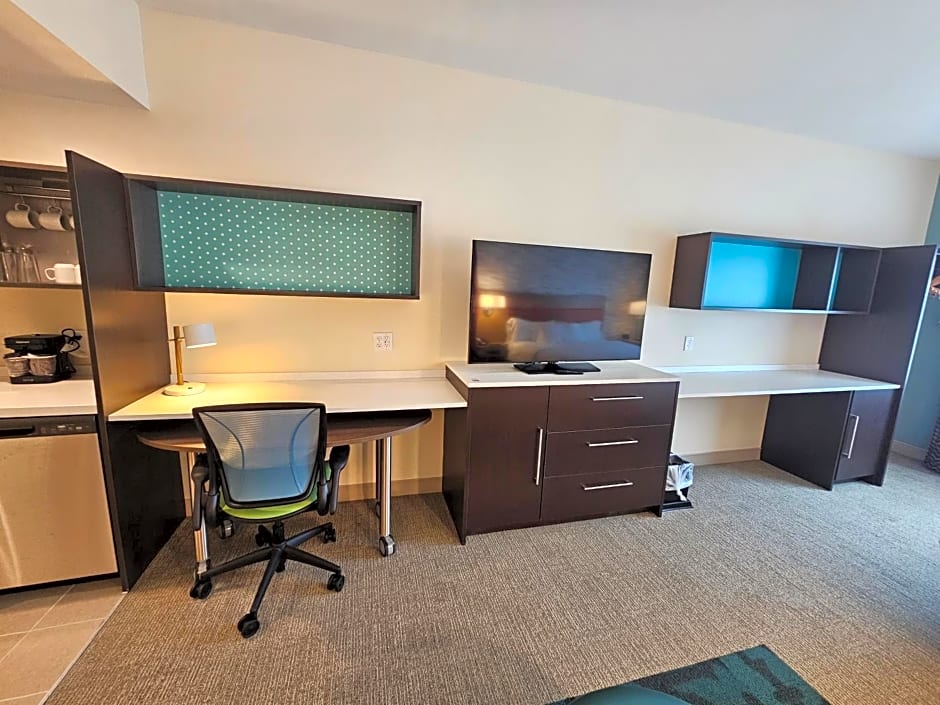 Home2 Suites By Hilton Allentown Bethlehem Airport