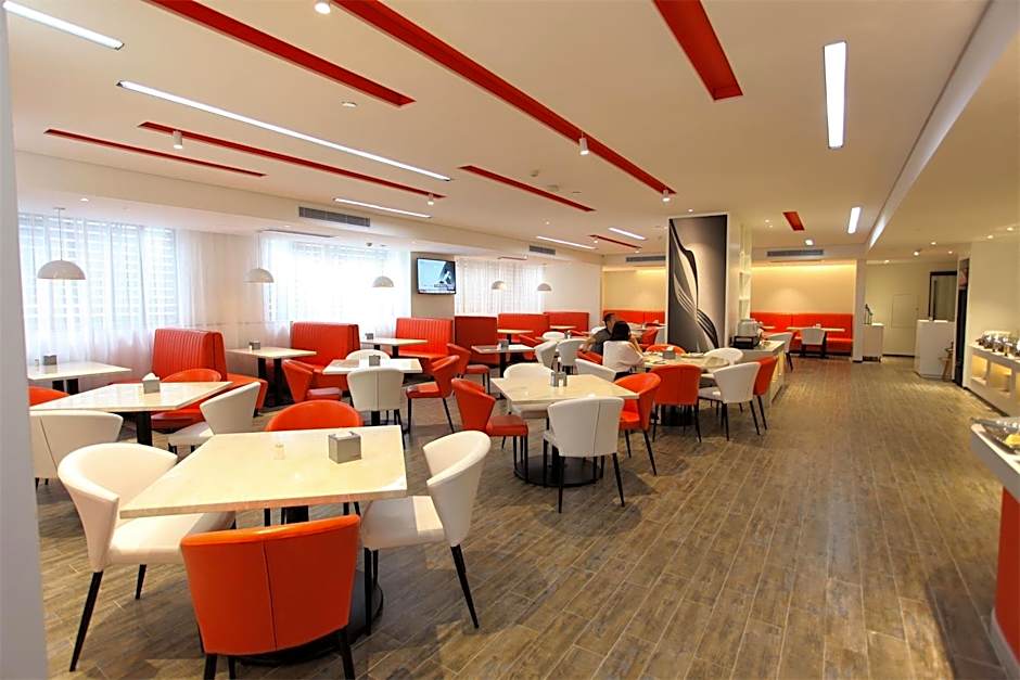 Aishang Hotel (Lecong Furniture Mall, Foshan)