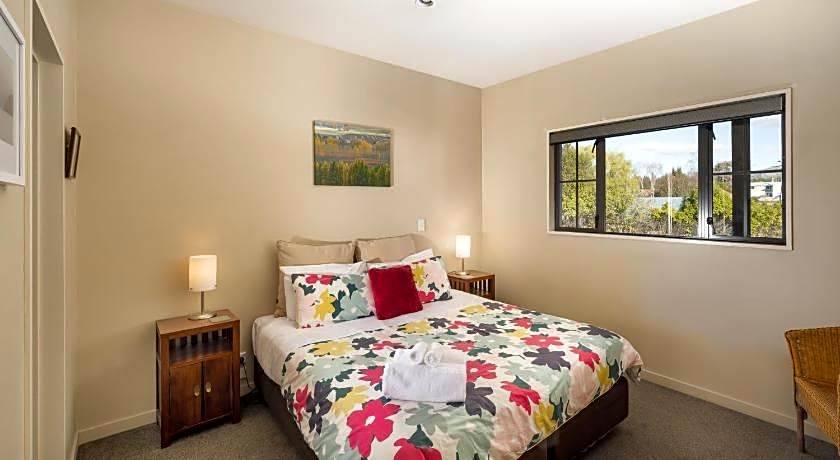 Criffel Peak View Bed and Breakfast