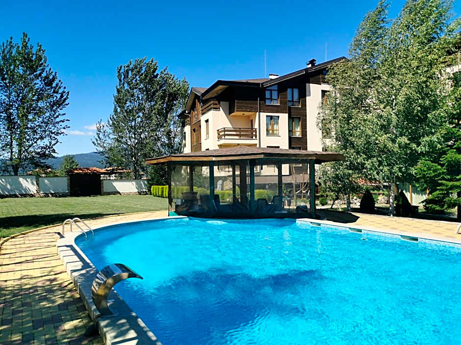 Green Wood Hotel & Spa