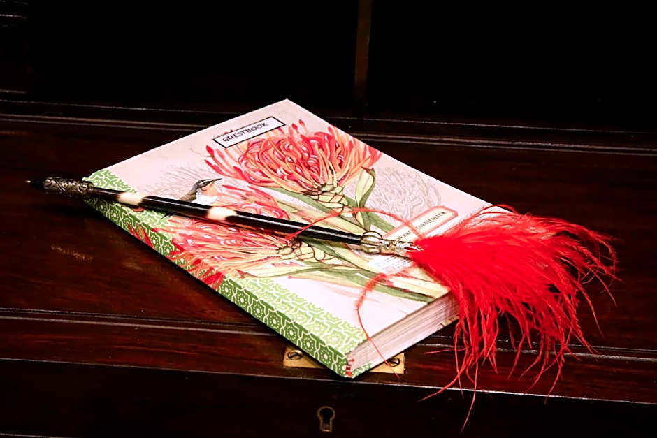 Riverside Guest Lodge