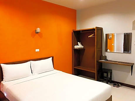 Deluxe Double or Twin Room with Balcony