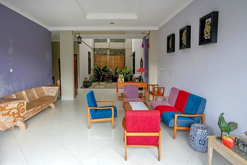 RedDoorz @ Palagan Joglo Sersan Bajuri