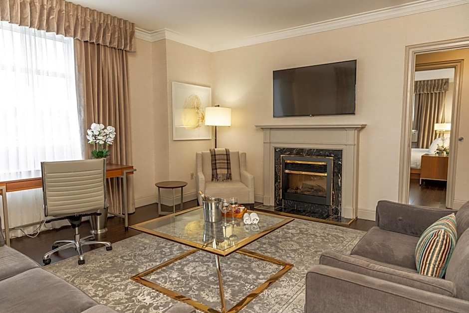 The Lord Nelson Hotel & Suites