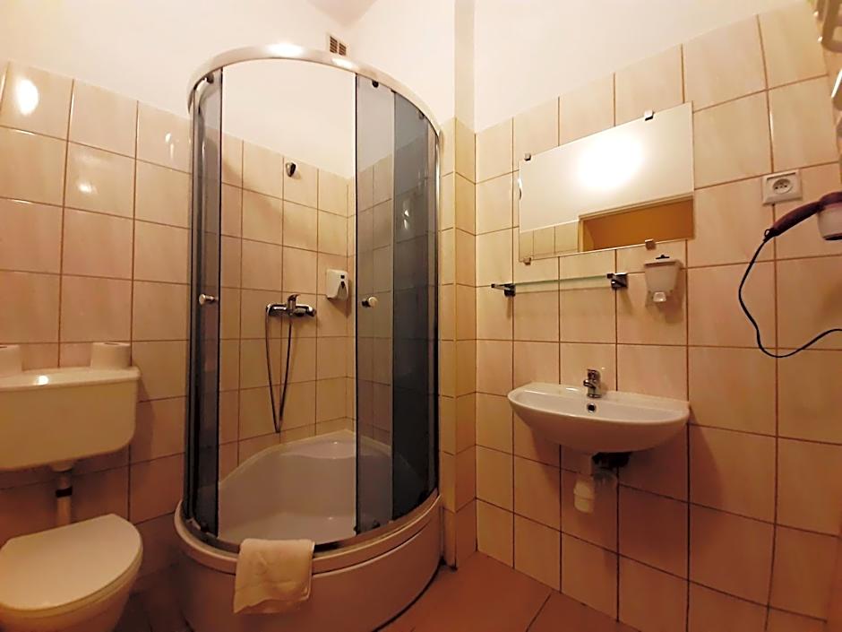Red Carpet Hostel