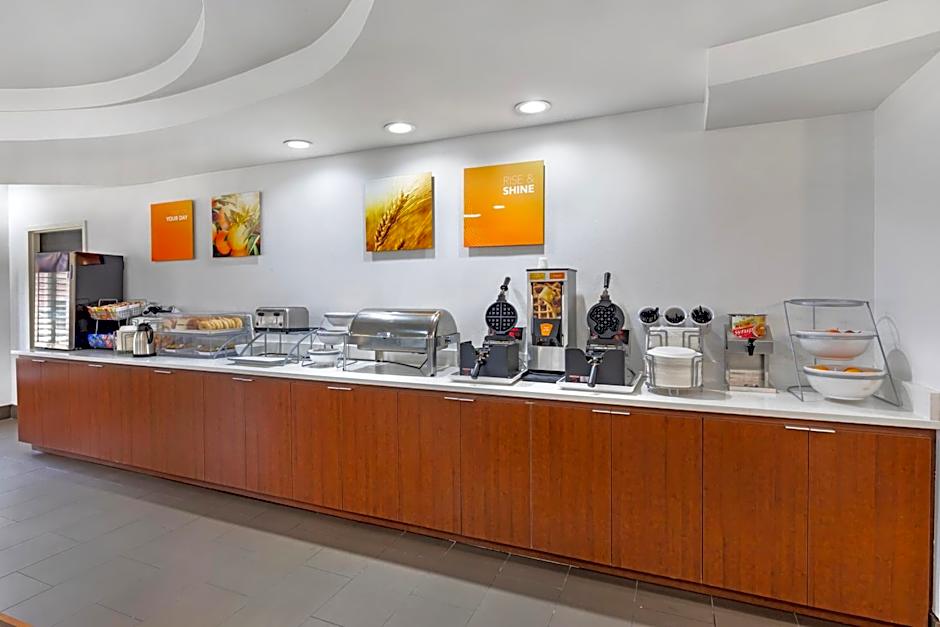 Comfort Suites Dfw N/Grapevine