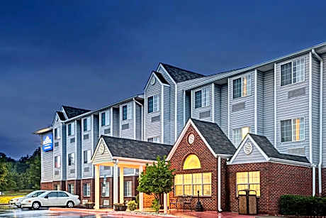 Microtel Inn & Suites By Wyndham Statesville