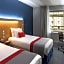 Holiday Inn Express Paris-Canal De La Villette