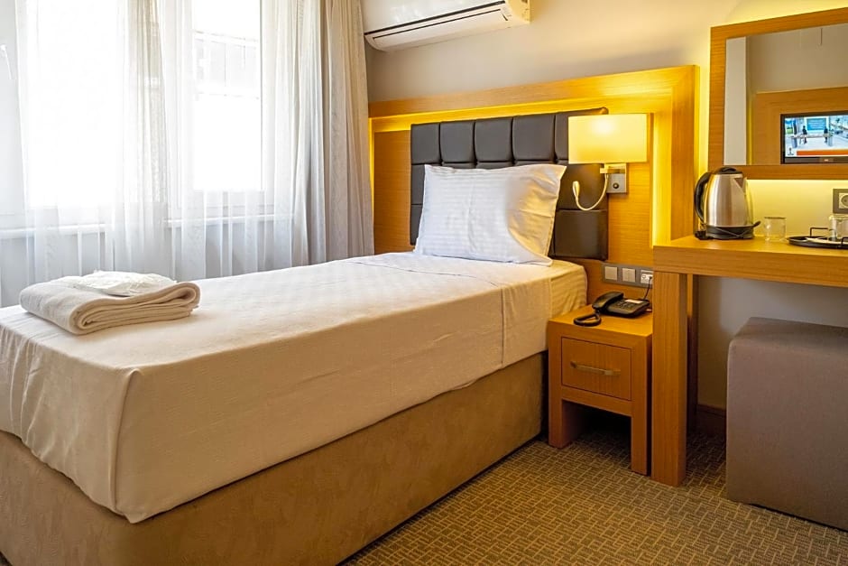 LOTUSPARK HOTEL
