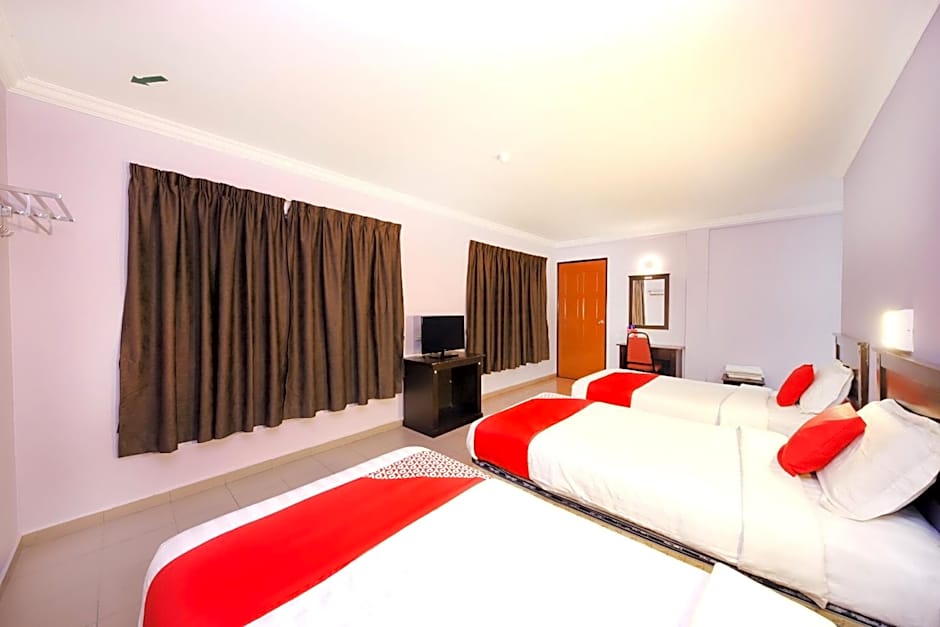 Photo 1 of 6 of Superior Suite