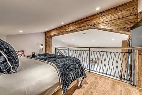 Duplex Junior Suite with City View