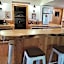Crabbe Mountain Inn
