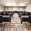 La Quinta Inn & Suites by Wyndham Minneapolis Bloomington West