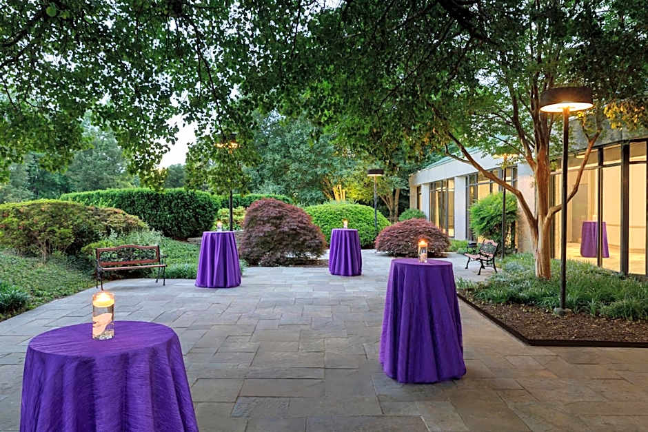 Crowne Plaza College Park - Washington DC By IHG