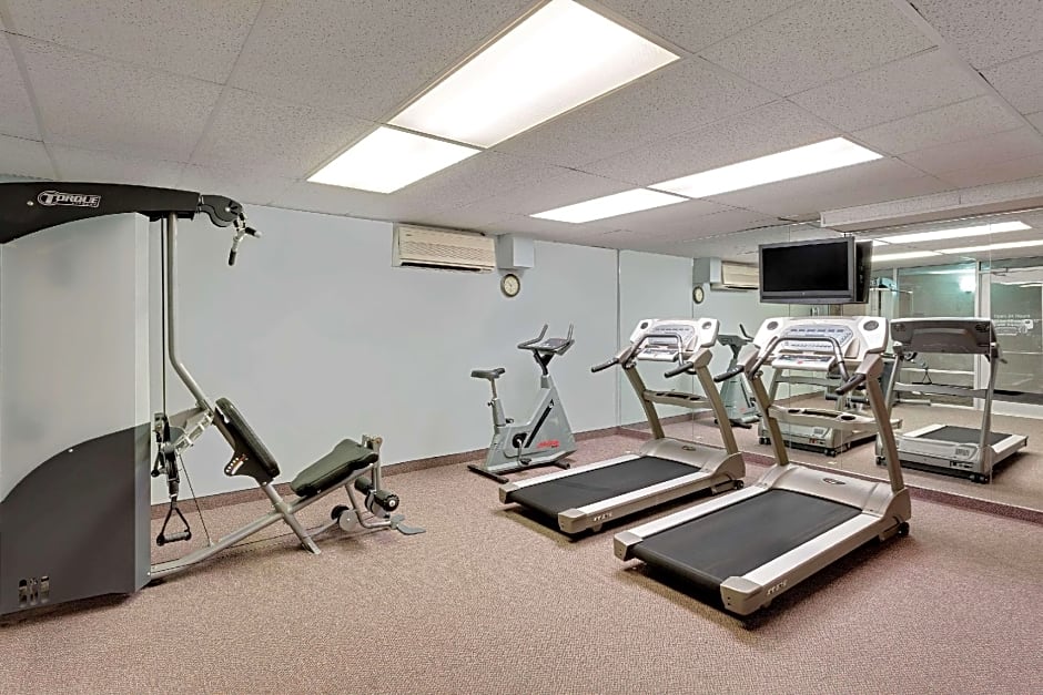 Ramada Mitchell Conf Center – Mitchell, SD