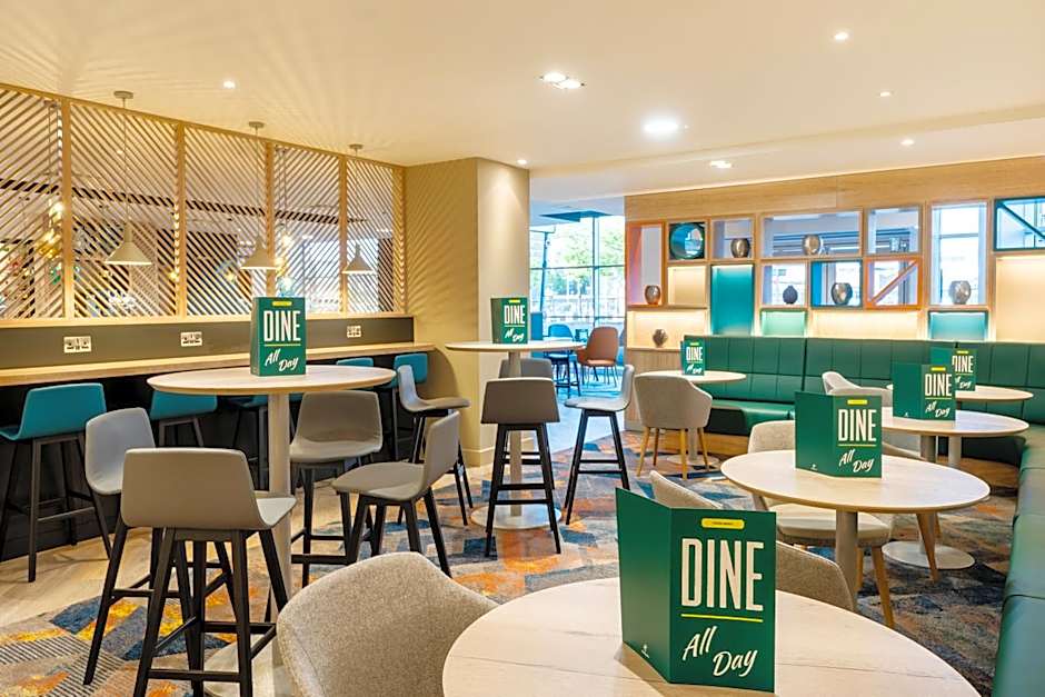 Holiday Inn Stevenage By IHG
