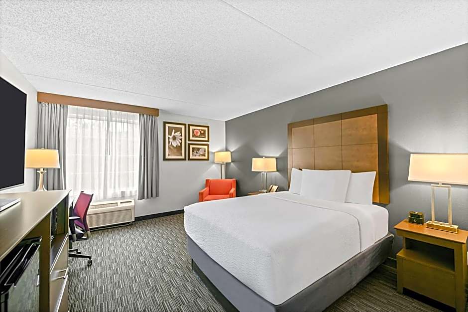 La Quinta Inn & Suites by Wyndham Atlanta Douglasville