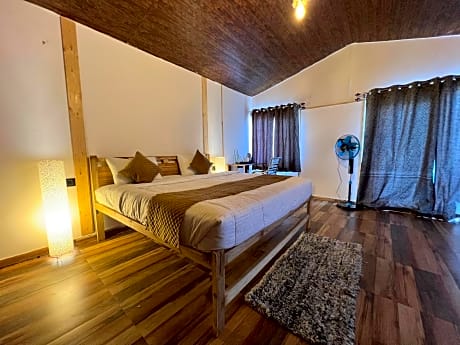 Adaara Retreat - Pet Friendly Cottages