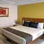 Hotel Arcos Aeropuerto