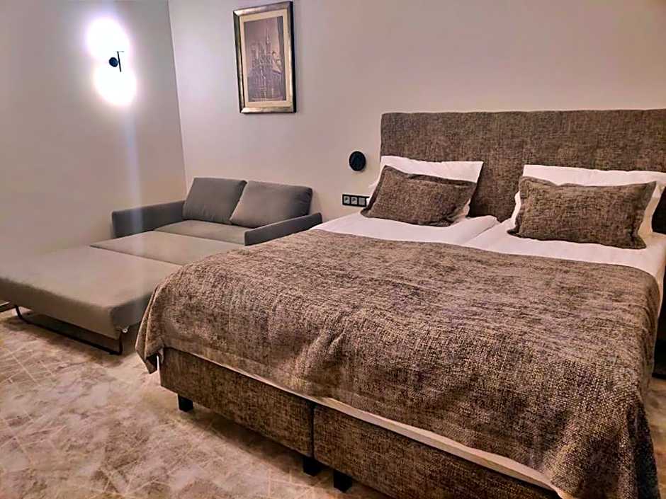 Vvinn Hotel