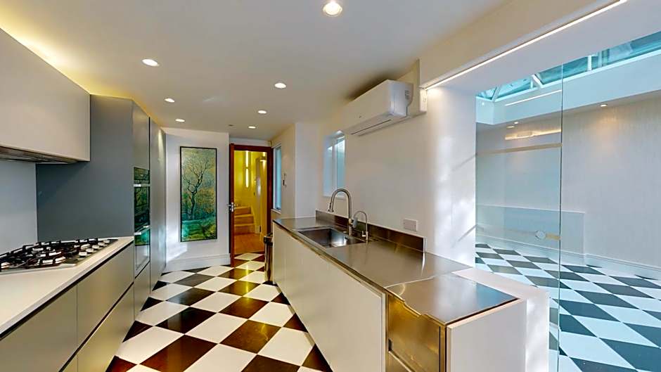 The Harrington - Knightsbridge - 18 Rutland Gate