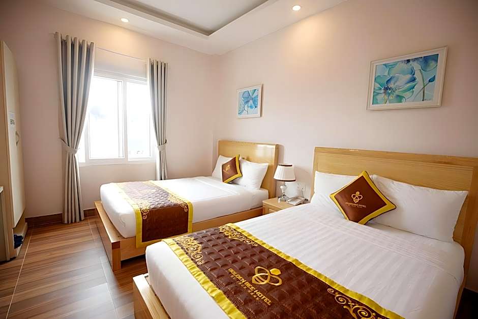 GOLDEN BEE HOTEL