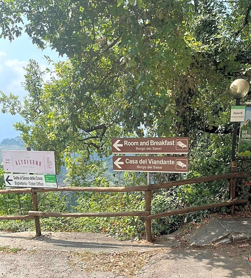 Casa del Viandante Borgo dei Sassi di Roccamalatina