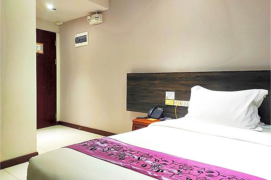 Panorama Summit Hotel