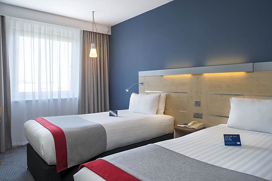 Holiday Inn Express Leicester By IHG