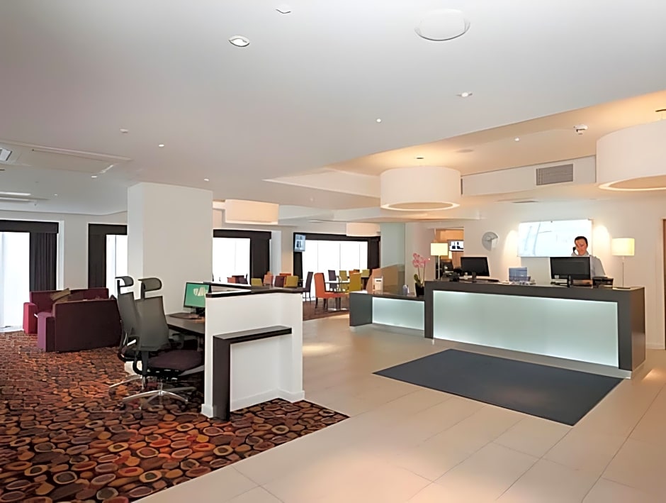 Holiday Inn Express Birmingham–South A45 By IHG