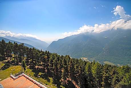 Quadruple Room with Terrace