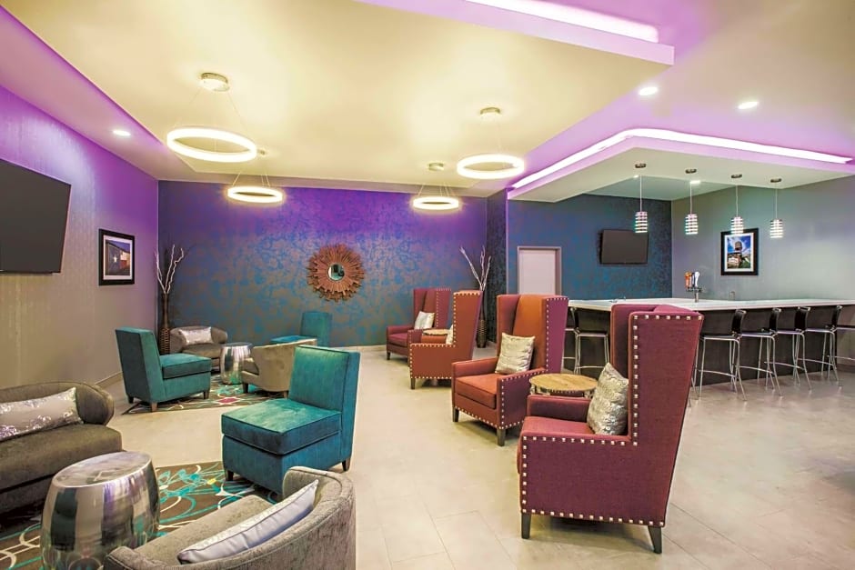 La Quinta Inn & Suites by Wyndham Lubbock South