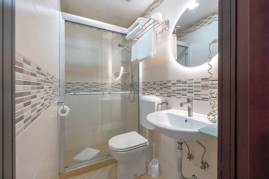B&B Leoni Di Giada
