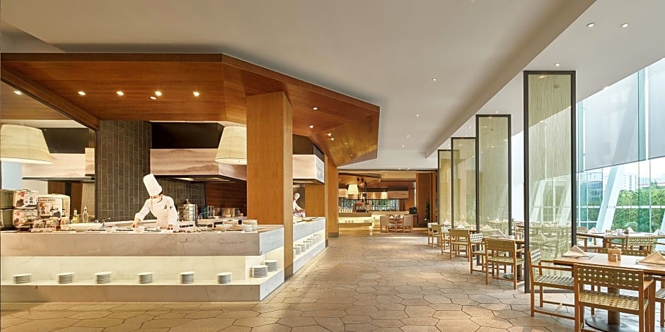 HUALUXE Ningbo Harbor City By IHG