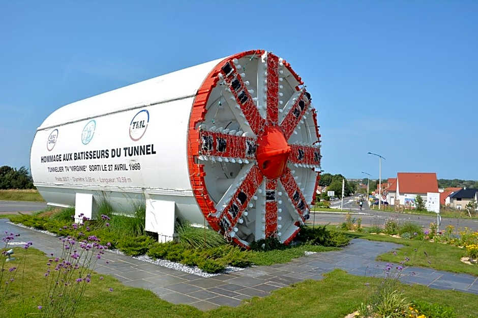 Sure Hotel by Best Western Calais Coquelles Tunnel s/ Manche