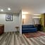 Holiday Inn Express Hotel & Suites South Bend Notre Dame Univ.