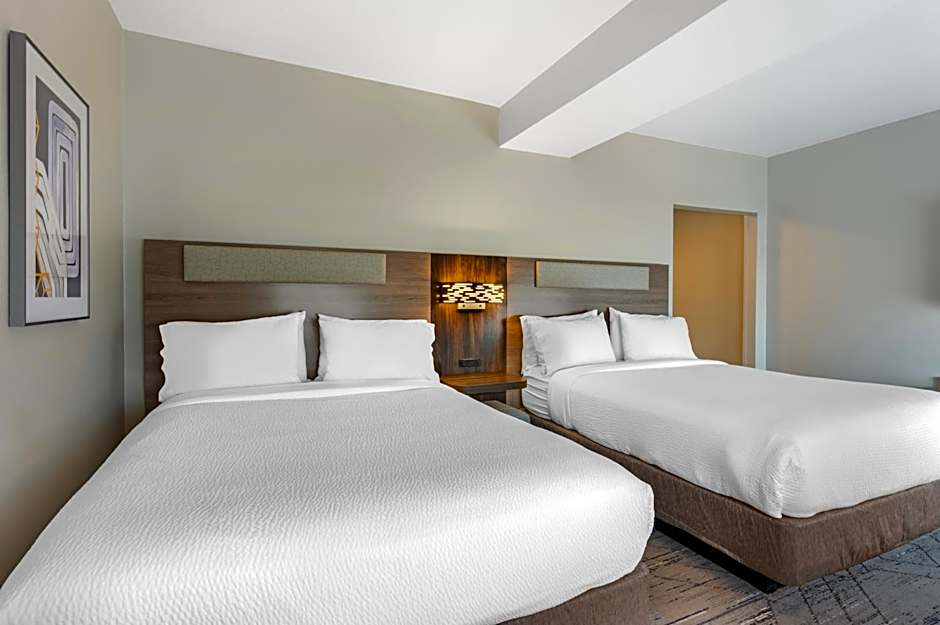 Holiday Inn Express & Suites Indianapolis - East by IHG