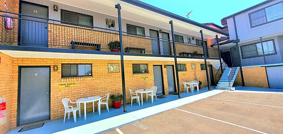 Goldrush Motel Young CBD