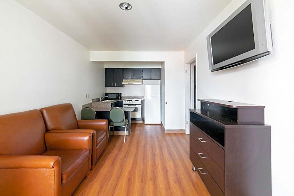 OYO Hotel Irving DFW Airport North
