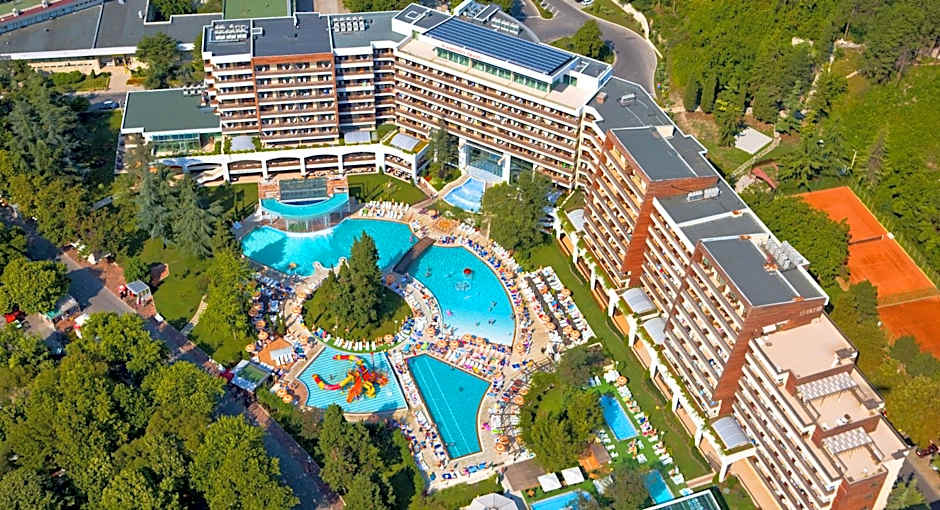 Flamingo Grand Hotel & Spa