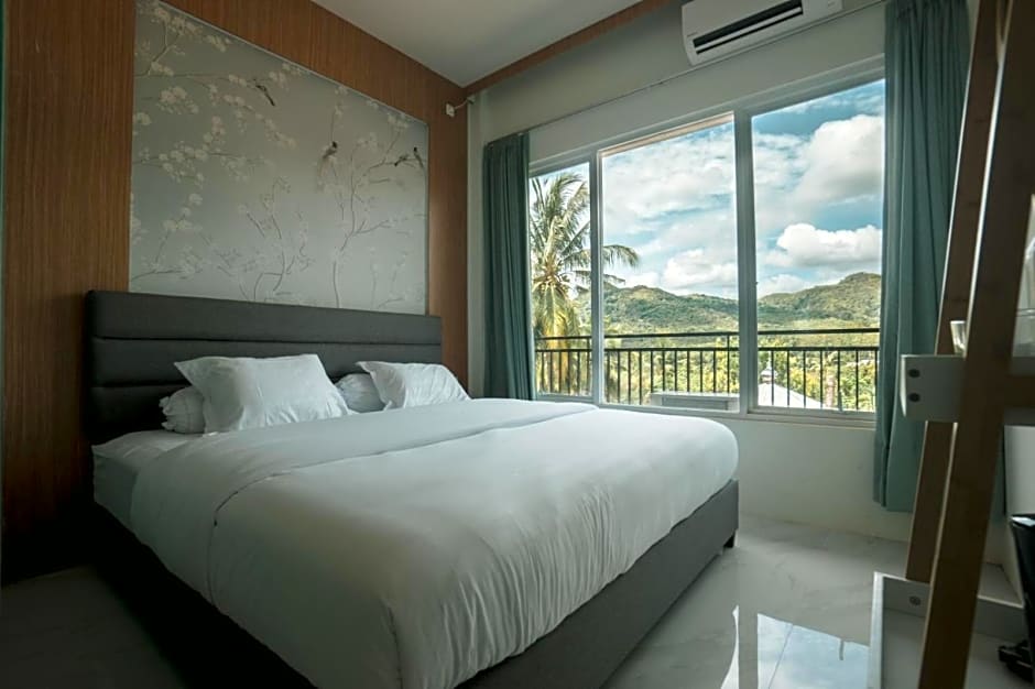 Hakata Lejja near Natural Hot spring