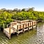 Waterfront Resort Condo w Beach