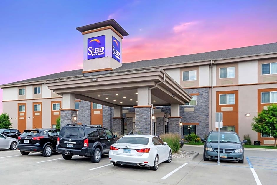 Sleep Inn & Suites Fargo Medical Center