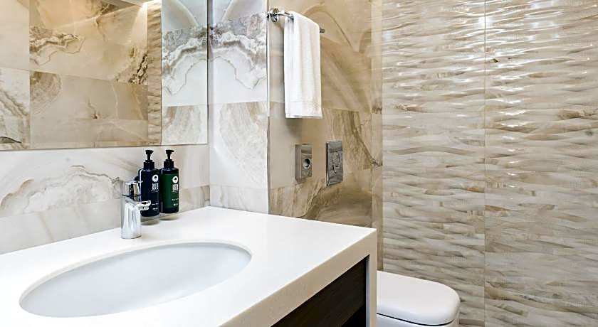 Ramada Hotel & Suites by Wyndham Yerevan